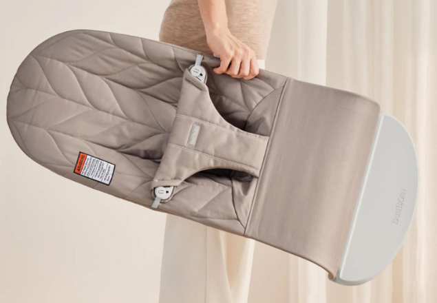 	 BABYBJORN BALANSOAR BLISS SAND GRAY 006317A